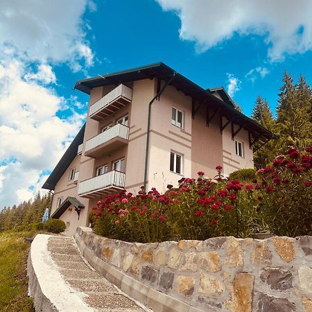 Zlatarska Kruna Nova Varos Ngoại thất bức ảnh